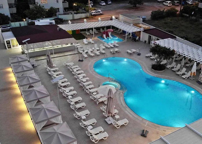 Forum 4* Μαρμαρίς