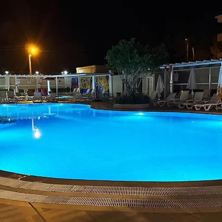 فندق فورم ريزيدنس 4*
