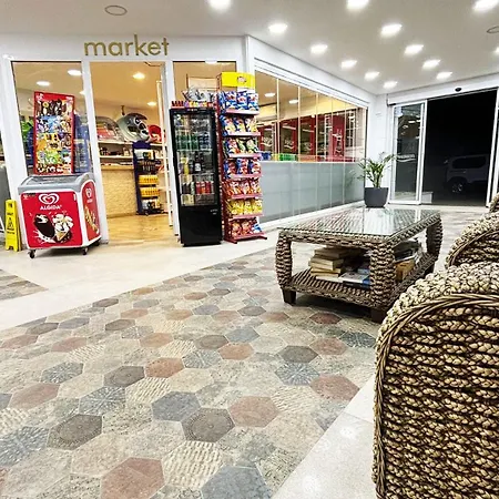 Forum Residence Hotel 4* מרמריס