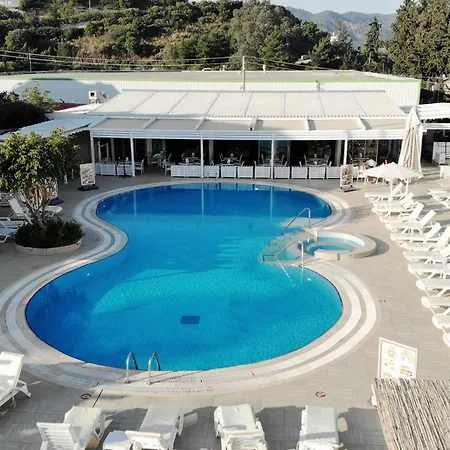 Hotel Forum 4*